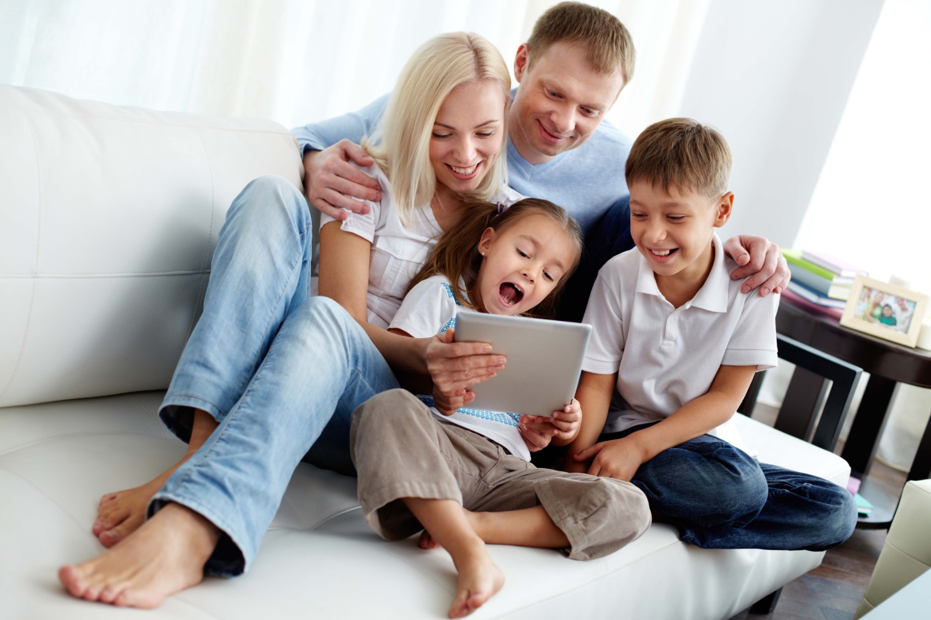 Reliable unlimited internet plans for home, TV, and mobile across the UAE